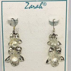 Sterling silver hibiscus flower dangle earrings